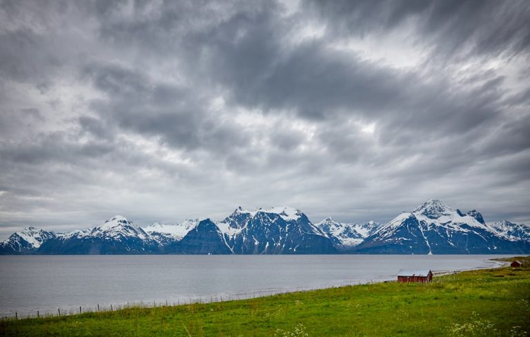 The Art of Budget-Friendly Outdoor Adventures